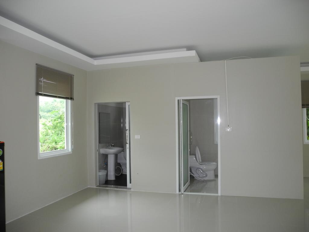 Hotel Wind Hills Nakhonratchasima Habitación foto